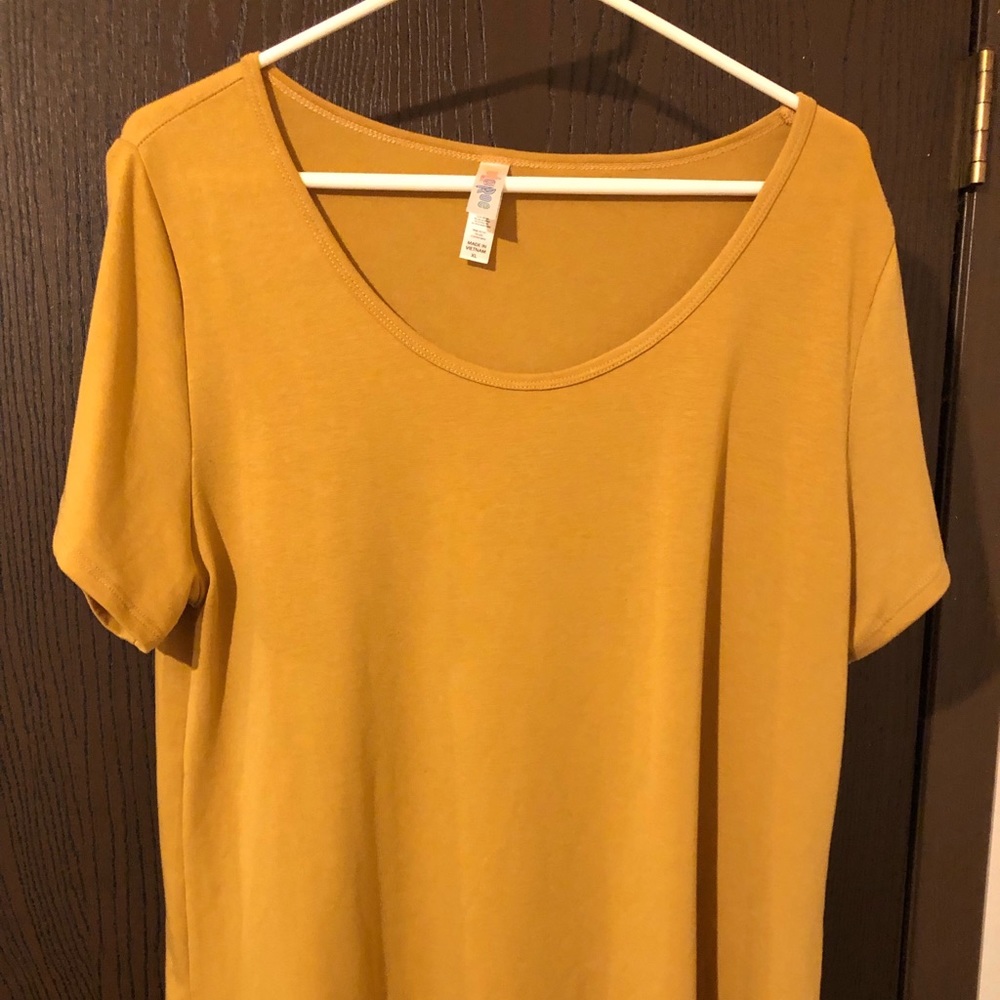 LulaRoe Tops